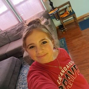 Meet your Posher, Katelyn